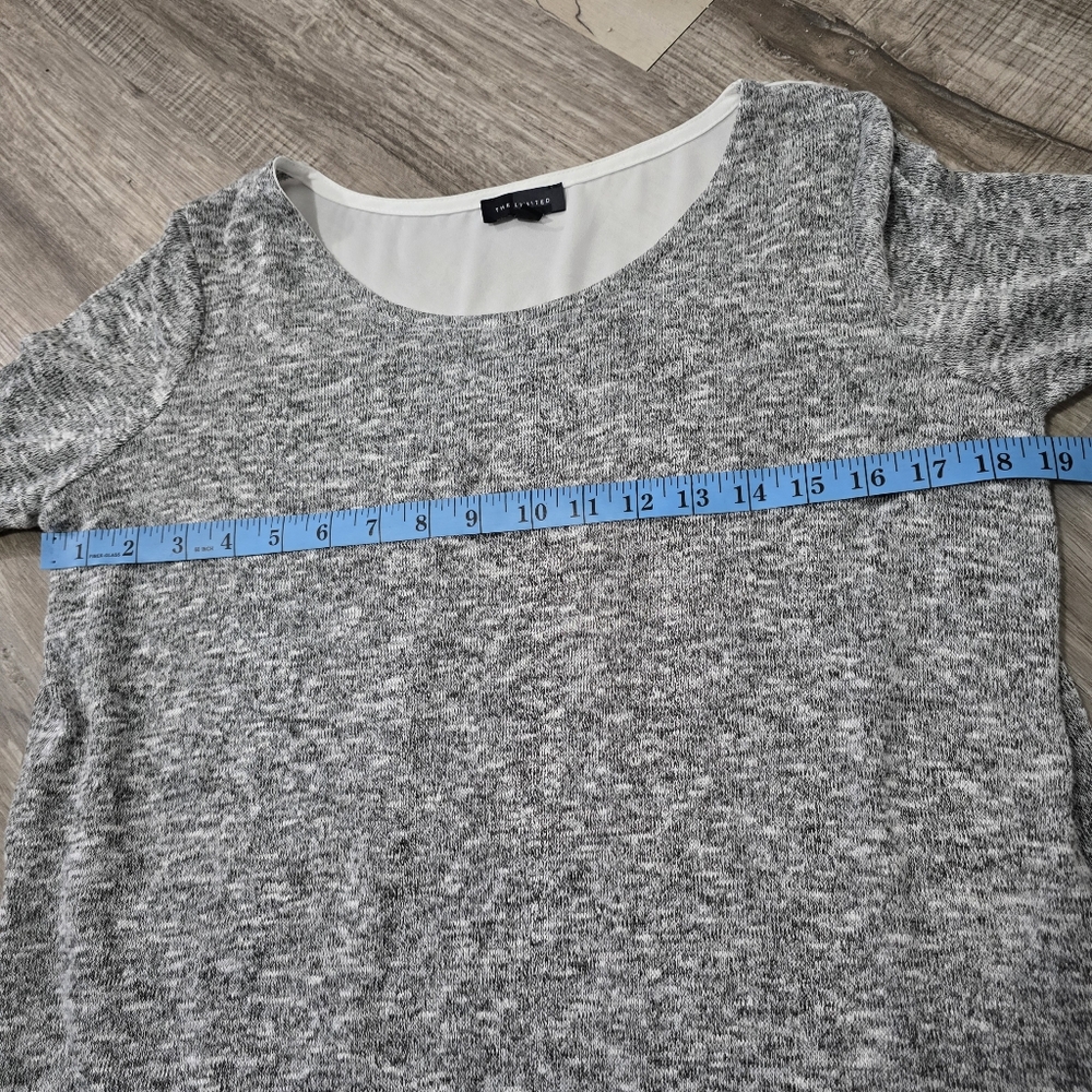 The Limited Lightweight Split Back Top - image 4